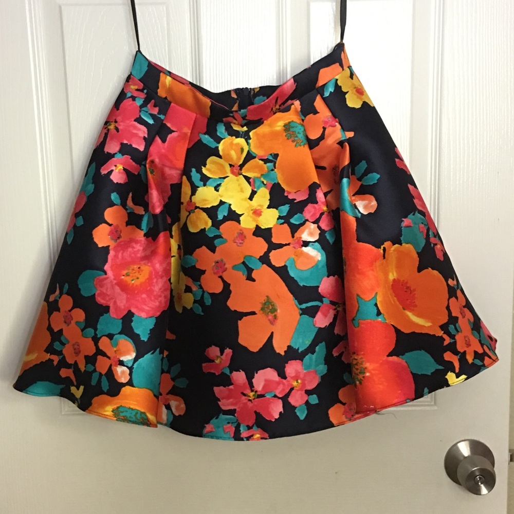 Floral circle skirt